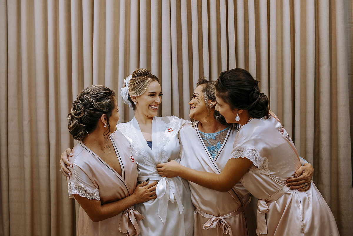 Fotografia do casamento de Camila e Jair em patos de minas no sitio toe do jo fotografo Alexandre Casttro