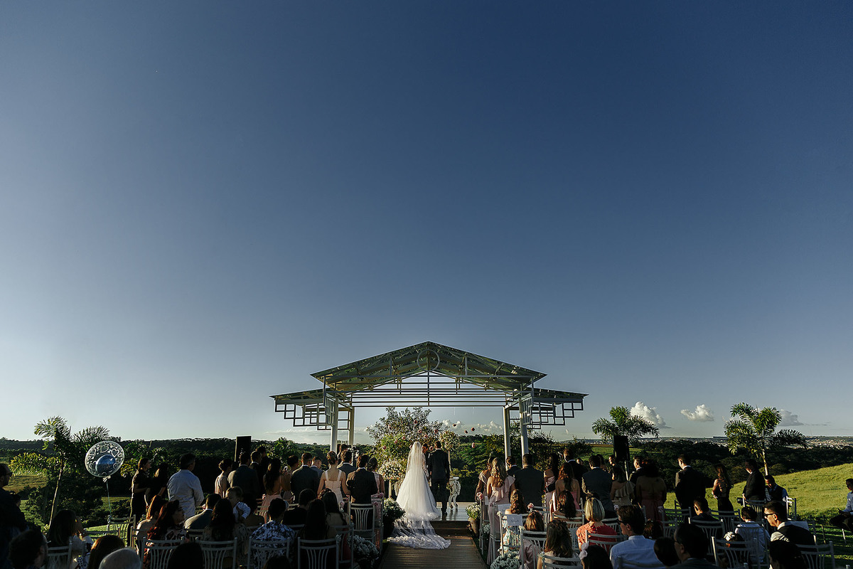 Fotografia do casamento de Camila e Jair em patos de minas no sitio toe do jo fotografo Alexandre Casttro