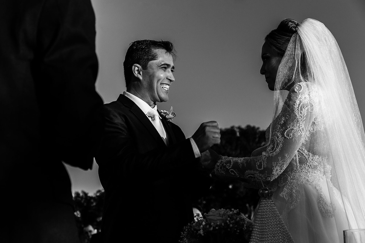 Fotografia do casamento de Camila e Jair em patos de minas no sitio toe do jo fotografo Alexandre Casttro