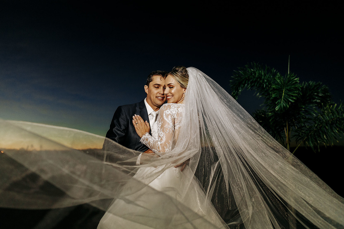 Fotografia do casamento de Camila e Jair em patos de minas no sitio toe do jo fotografo Alexandre Casttro