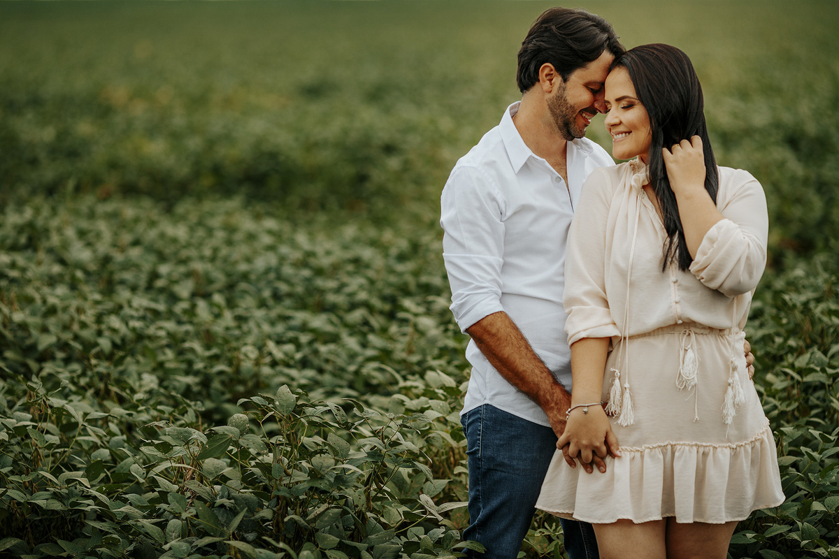 ENSAIO NAMORANDO PRE WEDDING PATOS DE MINAS FOTOGRAFO ALEXANDRE CASTTRO NOIVOS CASAL