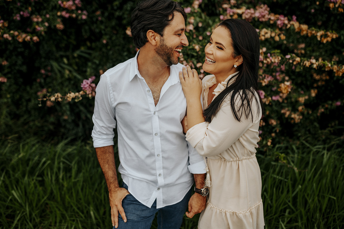 ENSAIO NAMORANDO PRE WEDDING PATOS DE MINAS FOTOGRAFO ALEXANDRE CASTTRO NOIVOS CASAL