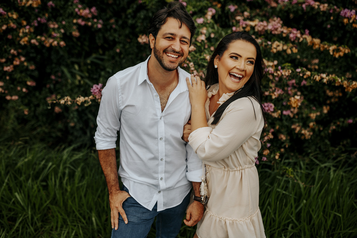 ENSAIO NAMORANDO PRE WEDDING PATOS DE MINAS FOTOGRAFO ALEXANDRE CASTTRO NOIVOS CASAL