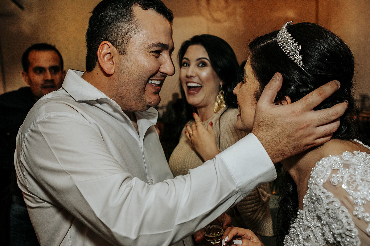 casamento patos de minas fotografo Alexandre Casttro  foto casar vestido