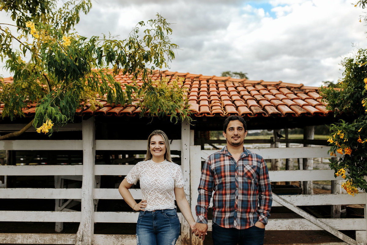 ensaio de casal para casamento em patos de minas Uberlandia Alexandre Casttro