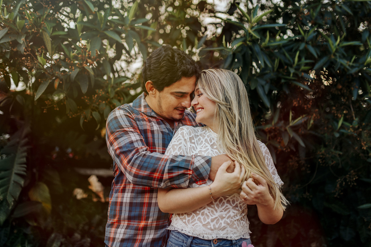 ensaio de casal para casamento em patos de minas Uberlandia Alexandre Casttro