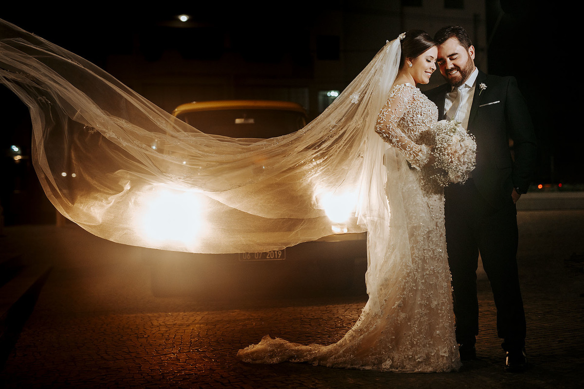 Casamento em patos de minas fotografo Alexandre Casttro vestido de noiva felicidades Uberlandia Minas Gerais