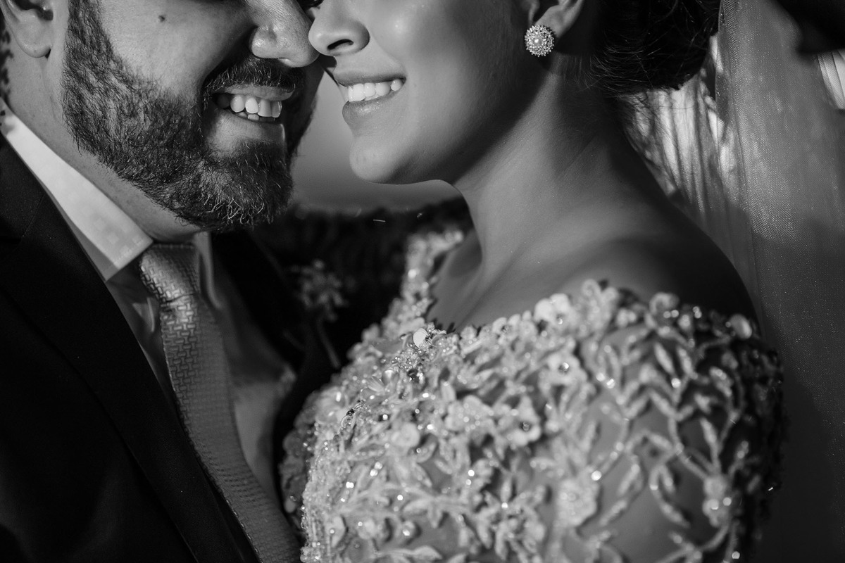 Casamento em patos de minas fotografo Alexandre Casttro vestido de noiva felicidades Uberlandia Minas Gerais