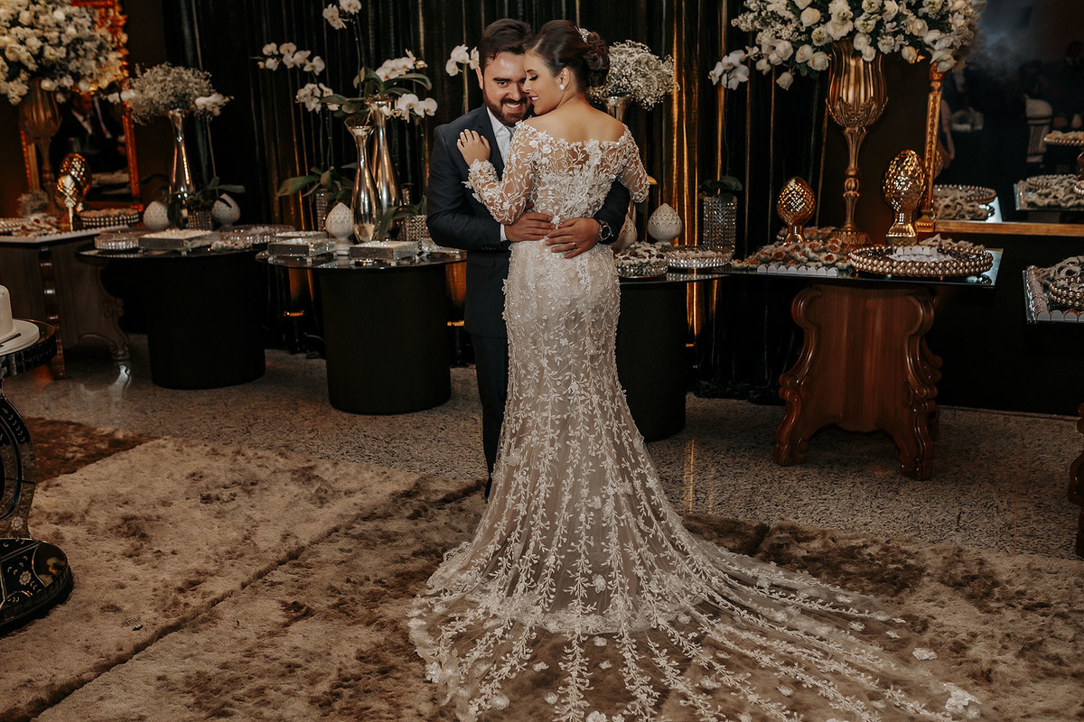Casamento em patos de minas fotografo Alexandre Casttro vestido de noiva felicidades Uberlandia Minas Gerais