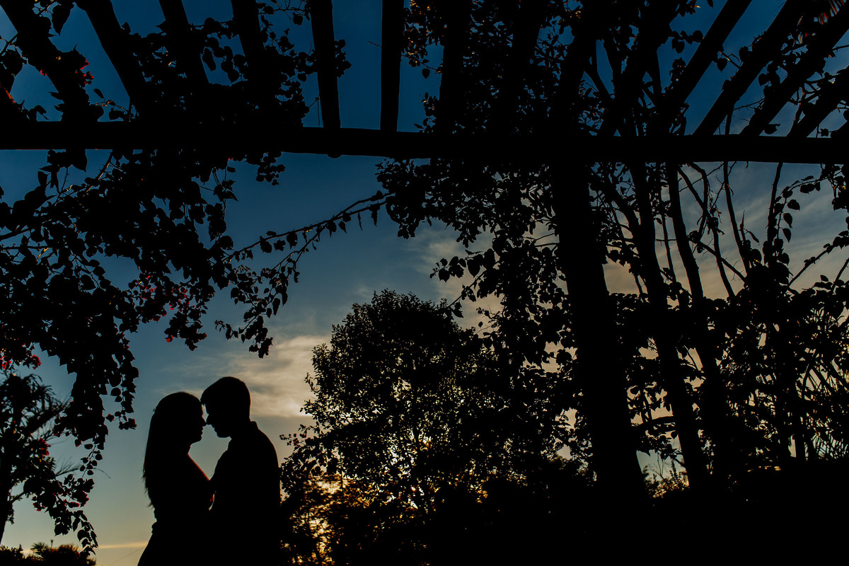 ensaio de casal pre casamento patos de minas Uberlandia fotografo Alexandre Casttro 