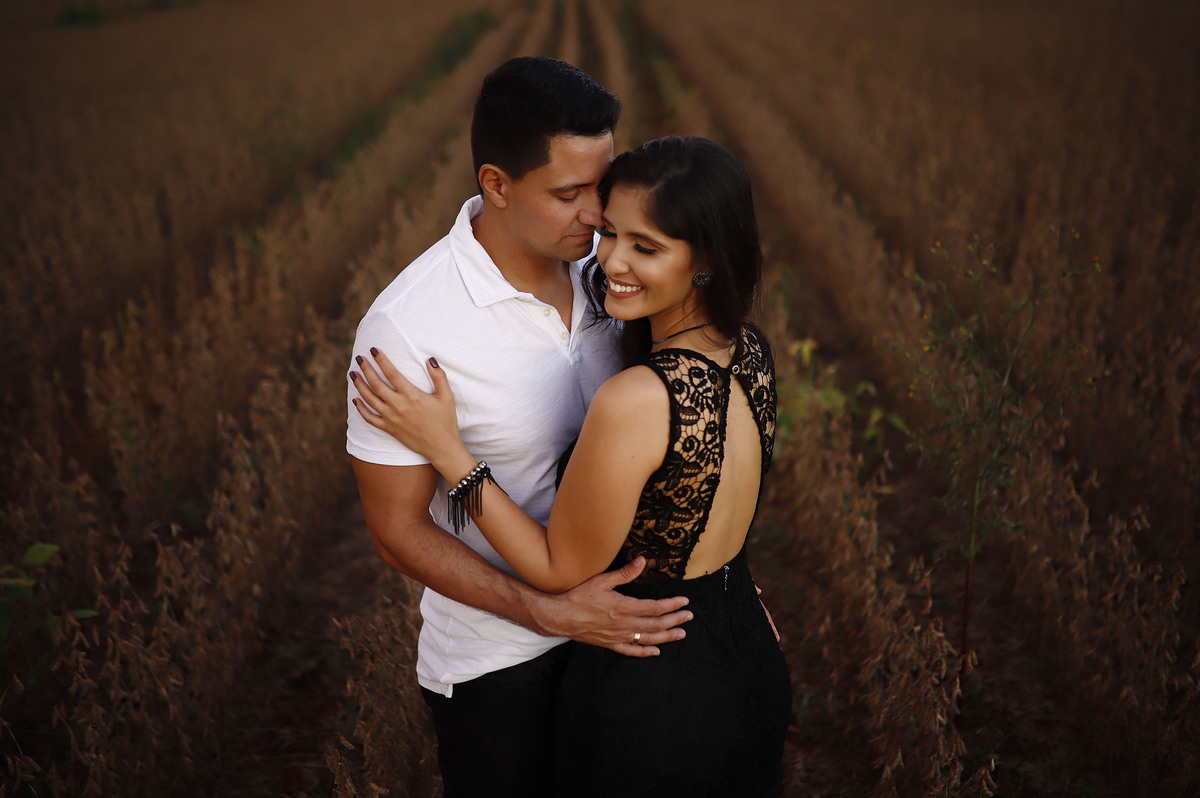 ENSAIO CASAL FOTOGRAFIA CASAMENTO
ALEXANDRE CASTTRO PATOS DE MINAS FOTOGRAFO AVALON POUSADA 