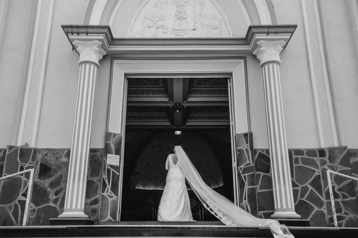 Fotografia de Casamento em Patos de Minas Igreja dos capuchinhos fotografo Alexandre Casttro