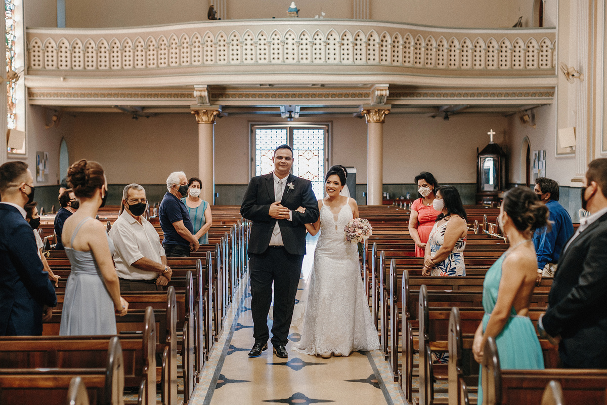 Fotografia de Casamento em Patos de Minas Igreja dos capuchinhos fotografo Alexandre Casttro