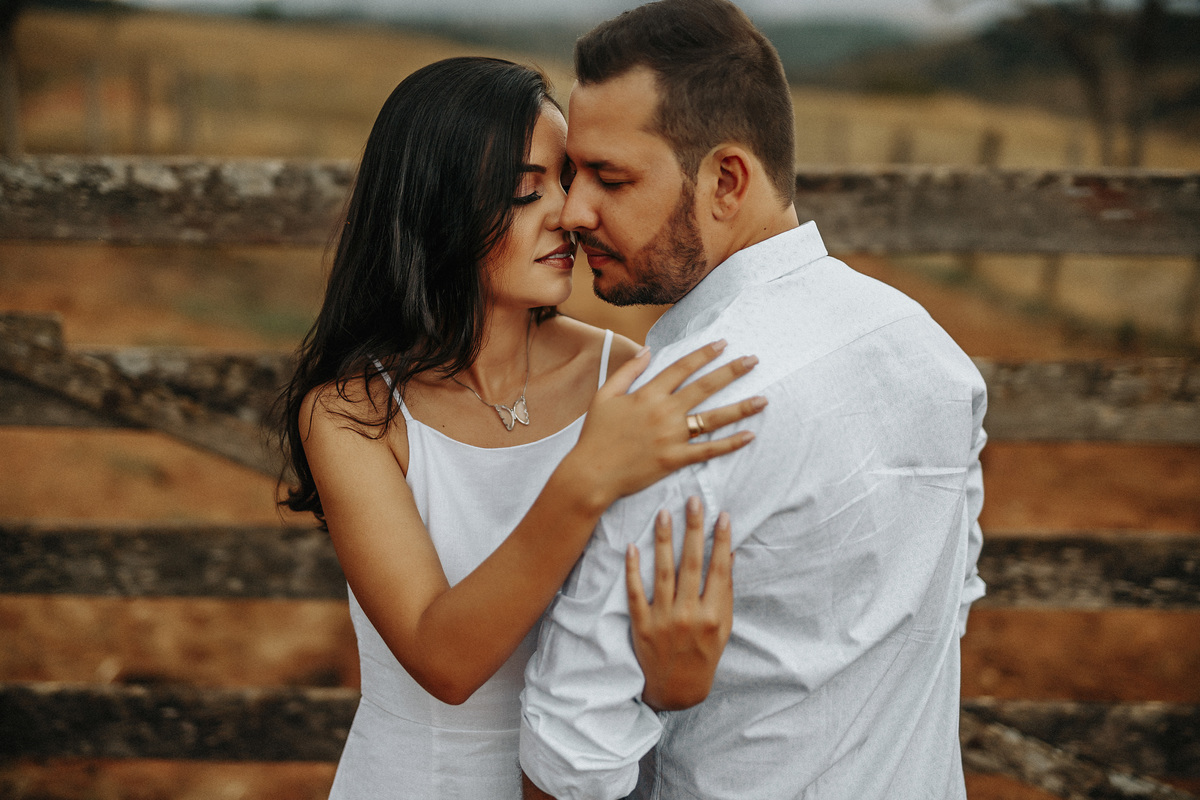 FOTOGRAFIA DE CASAMENTO ENSAIO NAMORANDO PRE WEDDING ALEXANDRE CASTTRO PATOS DE MINAS FOTOS 