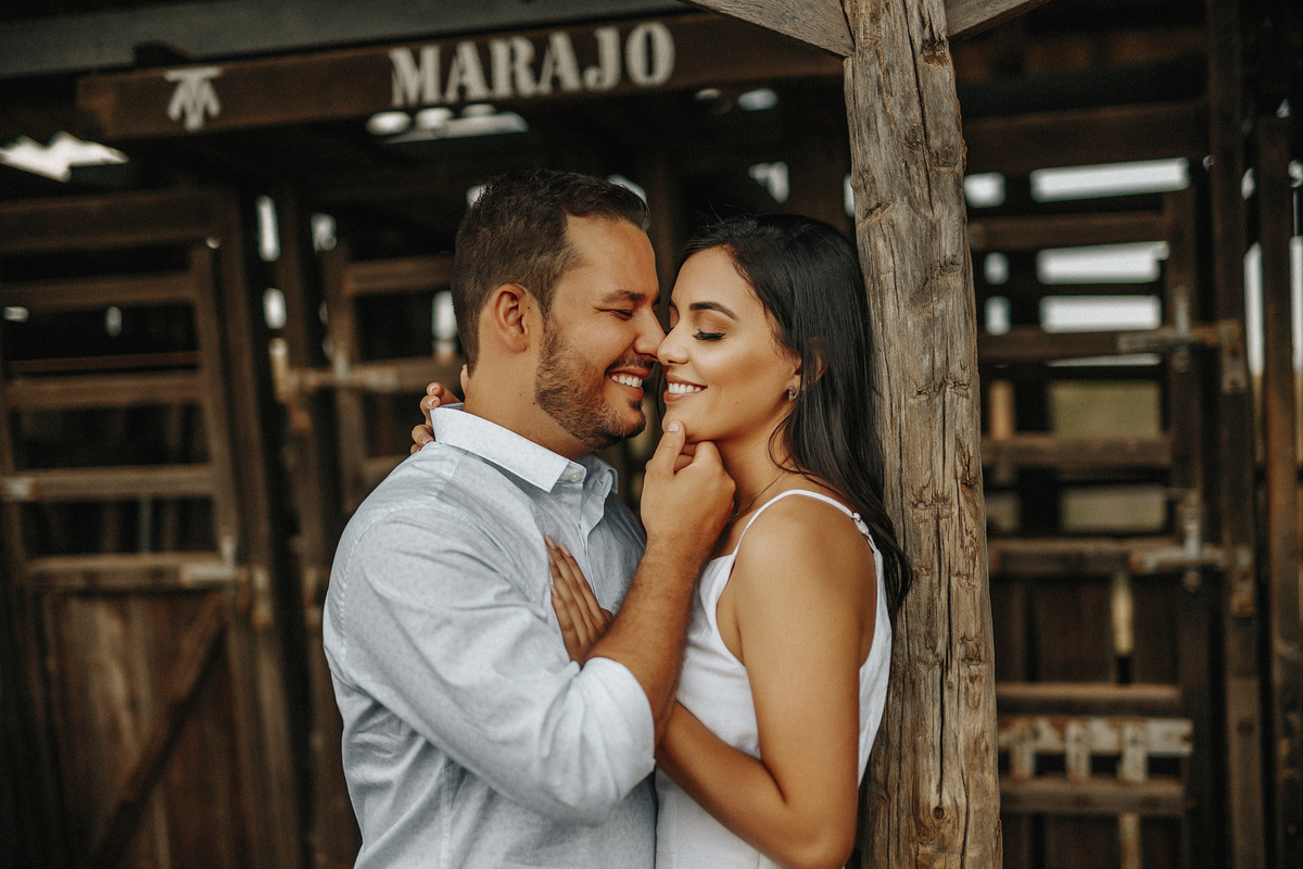 FOTOGRAFIA DE CASAMENTO ENSAIO NAMORANDO PRE WEDDING ALEXANDRE CASTTRO PATOS DE MINAS FOTOS 