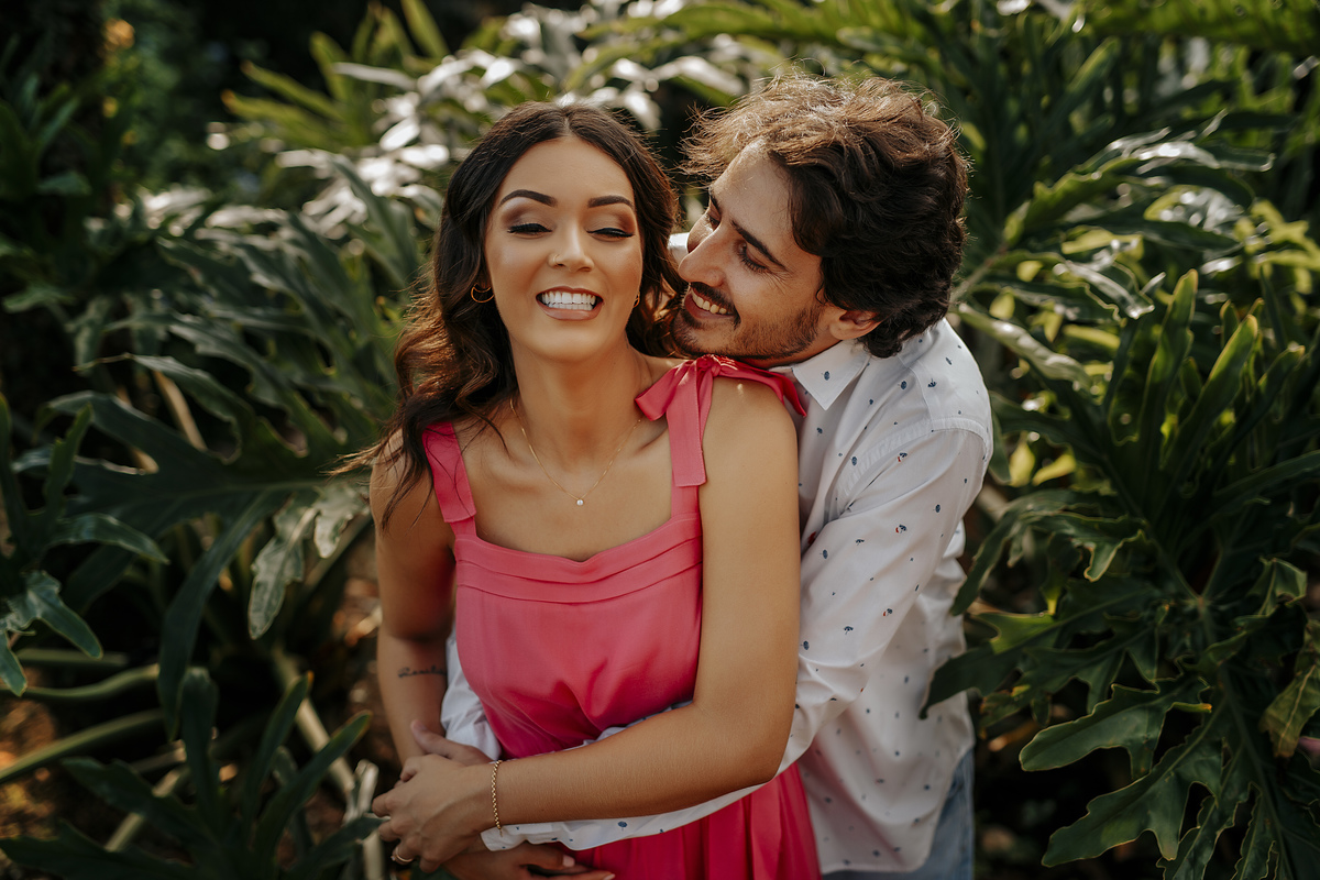 ENSAIO CASAMENTO PRE WEDDING FOTOGRAFO ALEXANDRE CASTTRO PATOS DE MINAS CARMO DO PARANAIBA SAO GOTARDO UBERLANDIA CASAL FOTO LINDAS NATUREZA AMOR 