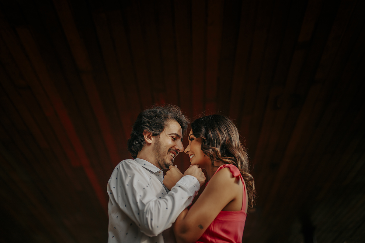 ENSAIO CASAMENTO PRE WEDDING FOTOGRAFO ALEXANDRE CASTTRO PATOS DE MINAS CARMO DO PARANAIBA SAO GOTARDO UBERLANDIA CASAL FOTO LINDAS NATUREZA AMOR 