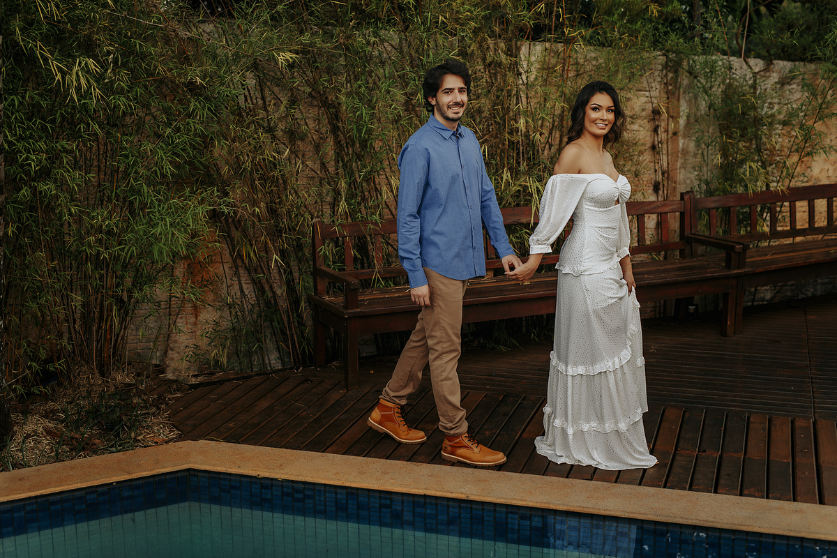ENSAIO CASAMENTO PRE WEDDING FOTOGRAFO ALEXANDRE CASTTRO PATOS DE MINAS CARMO DO PARANAIBA SAO GOTARDO UBERLANDIA CASAL FOTO LINDAS NATUREZA AMOR 