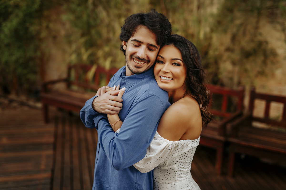 ENSAIO CASAMENTO PRE WEDDING FOTOGRAFO ALEXANDRE CASTTRO PATOS DE MINAS CARMO DO PARANAIBA SAO GOTARDO UBERLANDIA CASAL FOTO LINDAS NATUREZA AMOR 