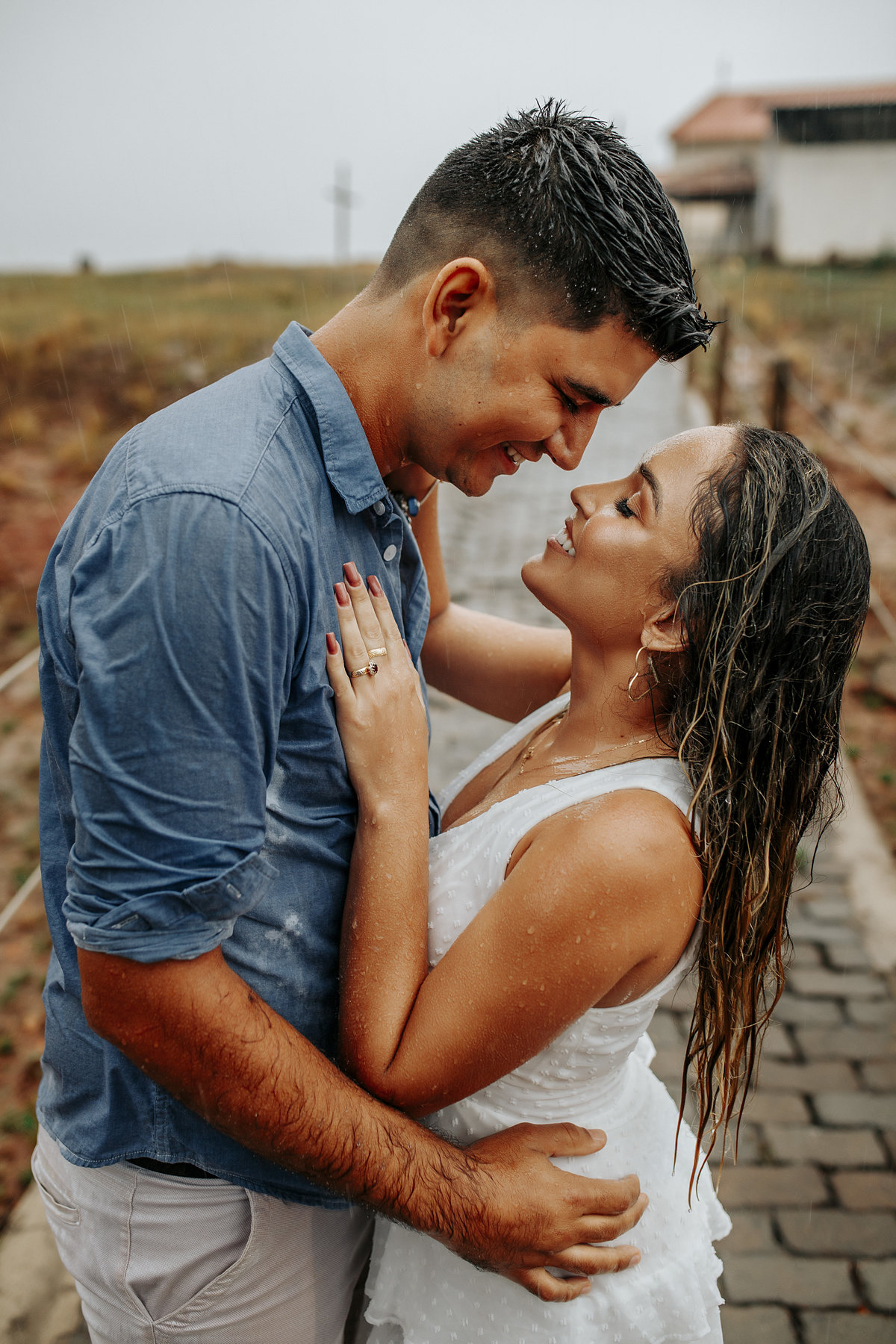 ENSAIO CASAMENTO PRE WEDDING FOTOGRAFO ALEXANDRE CASTTRO PATOS DE MINAS CARMO DO PARANAIBA SAO GOTARDO UBERLANDIA CASAL FOTO LINDAS NATUREZA AMOR 