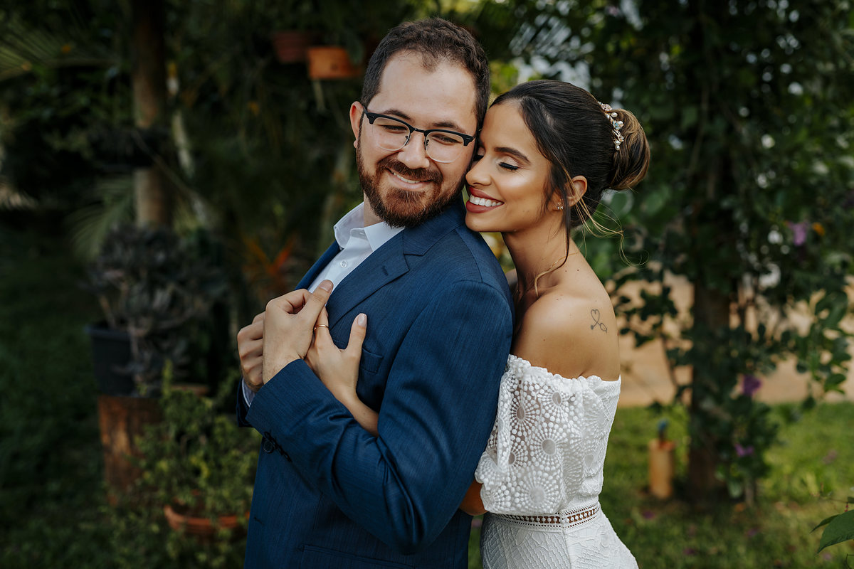 FOTOGRAFIA DE CASAMENTO
ENSAIO DE CASAL
NOIVOS 
PATOS DE MINAS
ALEXANDRE DE CASTTRO
TERNO VESTIDO DE NOIVA