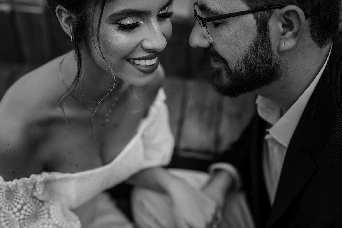 FOTOGRAFIA DE CASAMENTO
ENSAIO DE CASAL
NOIVOS 
PATOS DE MINAS
ALEXANDRE DE CASTTRO
TERNO VESTIDO DE NOIVA