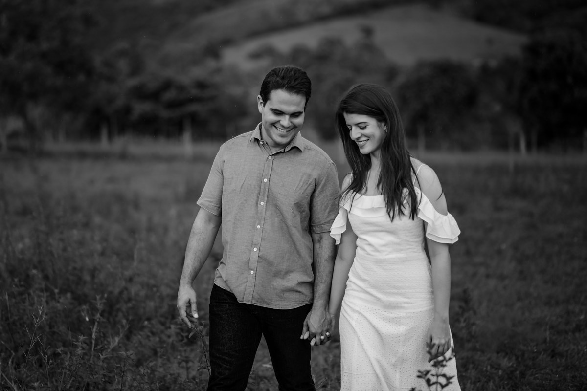 FOTOS ENSAIO PRE WEDDING CASAMENTO FAZENDA CAVALO CAMPO AMOR PRATINHA MG PATOS DE MINAS FOTOGRAFO ALEXANDRE CASTTRO FOTOGRAFIA