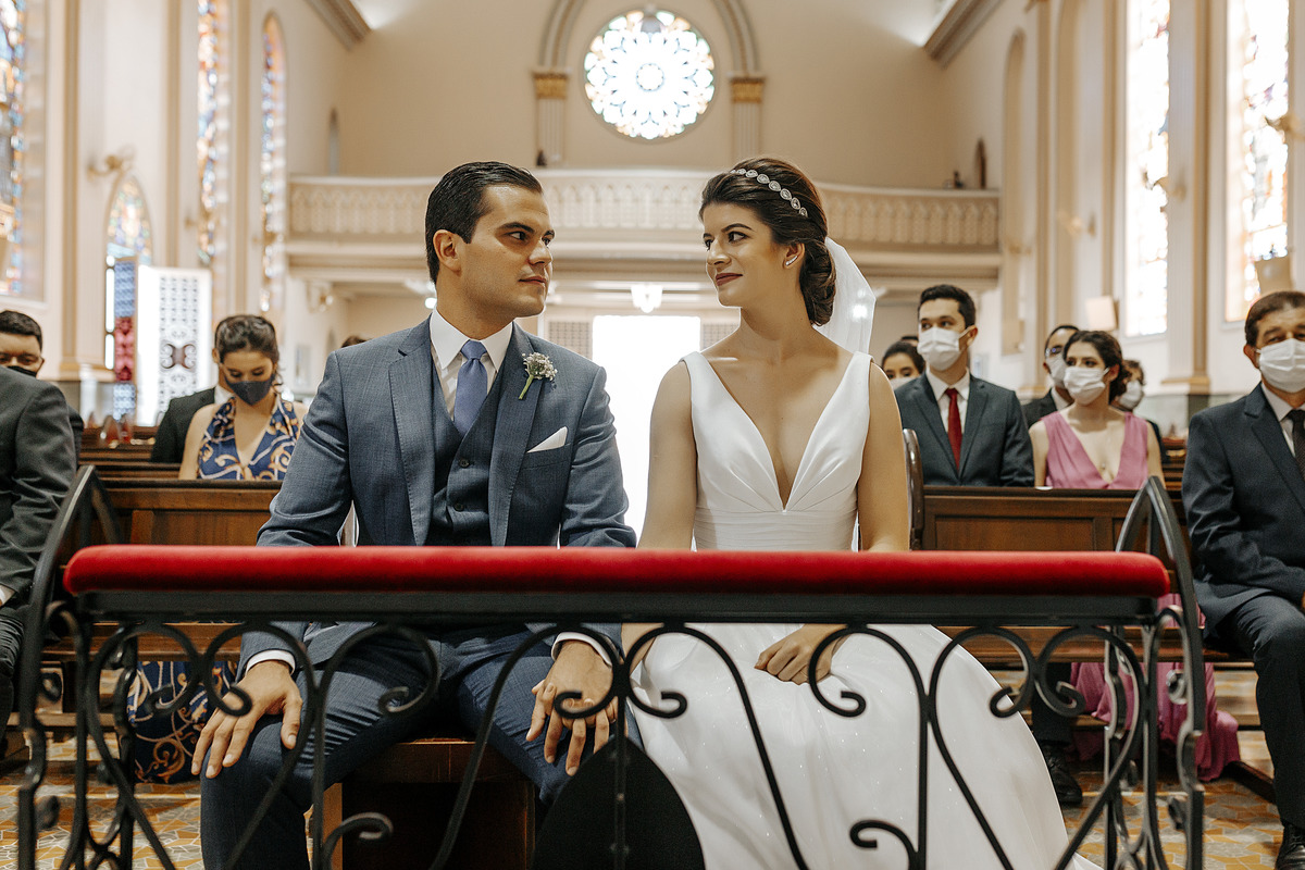 CASAMENTO PATOS DE MINAS FOTOGRAFIA ALEXANDRE CASTTRO FOTOGRAFO NOIVA CASAL INSPIRACAO CERIMONIAL MADRINHAS SITE DE FOTOS 