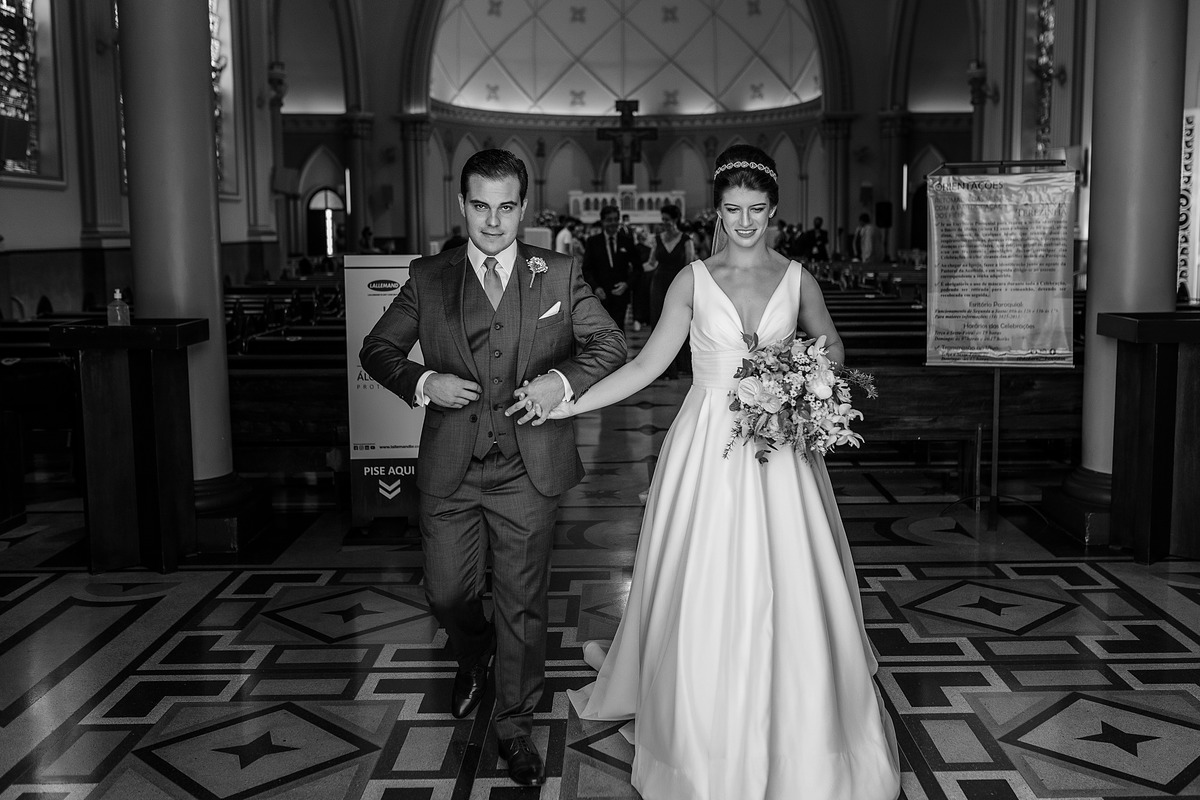 CASAMENTO PATOS DE MINAS FOTOGRAFIA ALEXANDRE CASTTRO FOTOGRAFO NOIVA CASAL INSPIRACAO CERIMONIAL MADRINHAS SITE DE FOTOS 