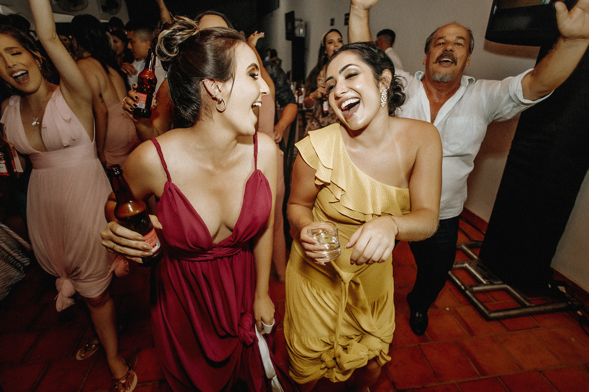 Casamento em Patos de Minas Fotografo Alexandre casttro 
Fotos de noivos , da festa , decoracao, pais dos noivos convidados fotografia de vestido buque wedding love amor