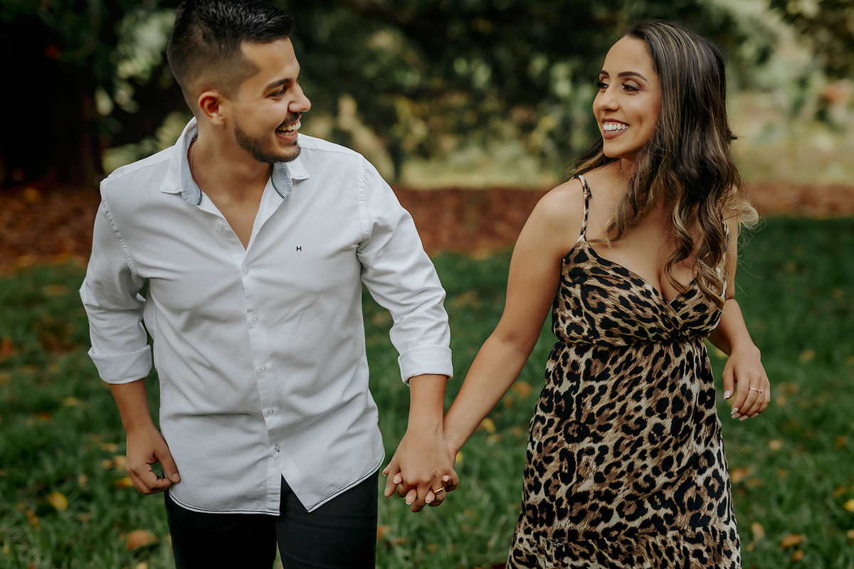Ensaio Namorando de Flavia e Henrique em Patos de Minas , fotografado por Alexandre Casttro.