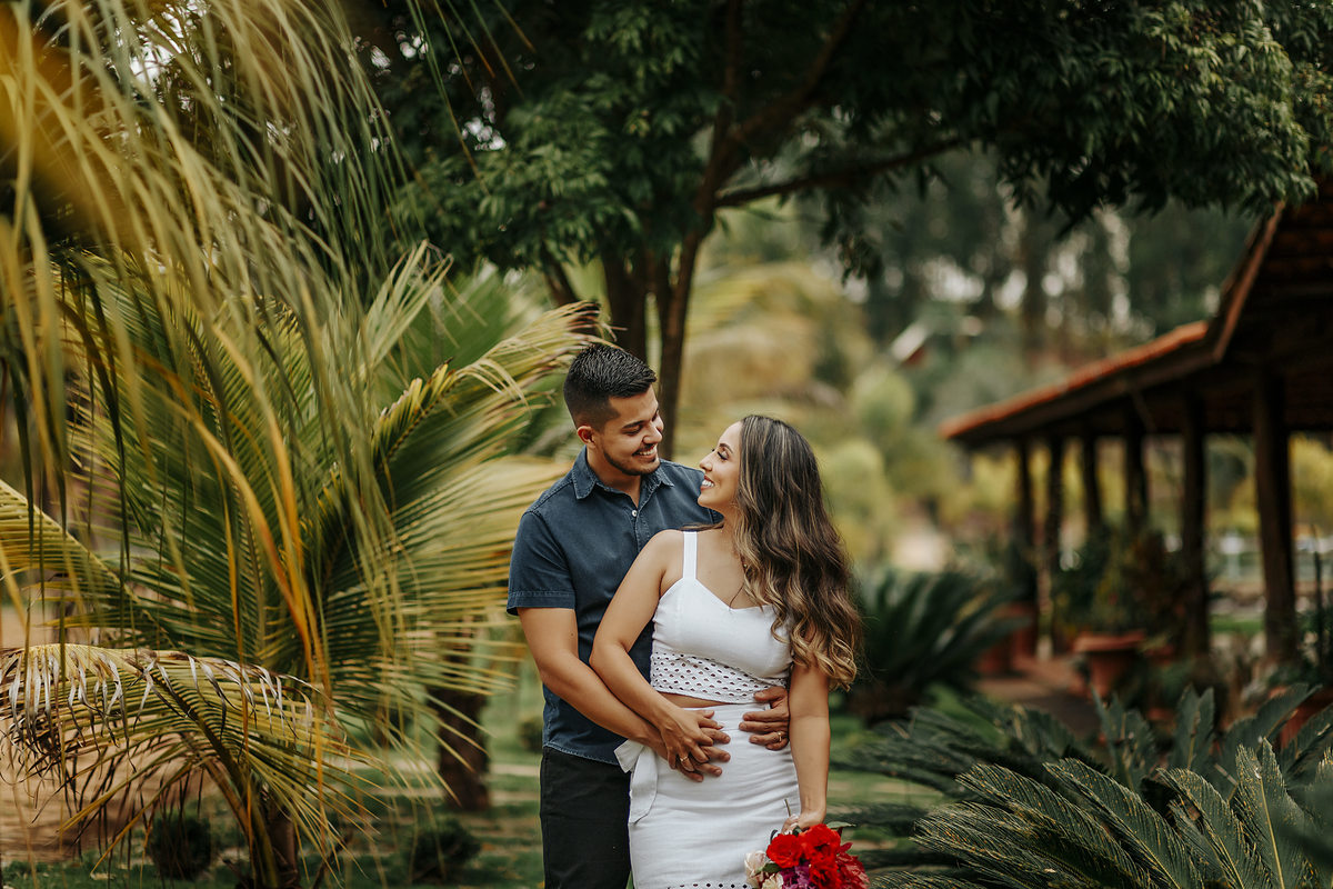 Ensaio Namorando de Flavia e Henrique em Patos de Minas , fotografado por Alexandre Casttro.