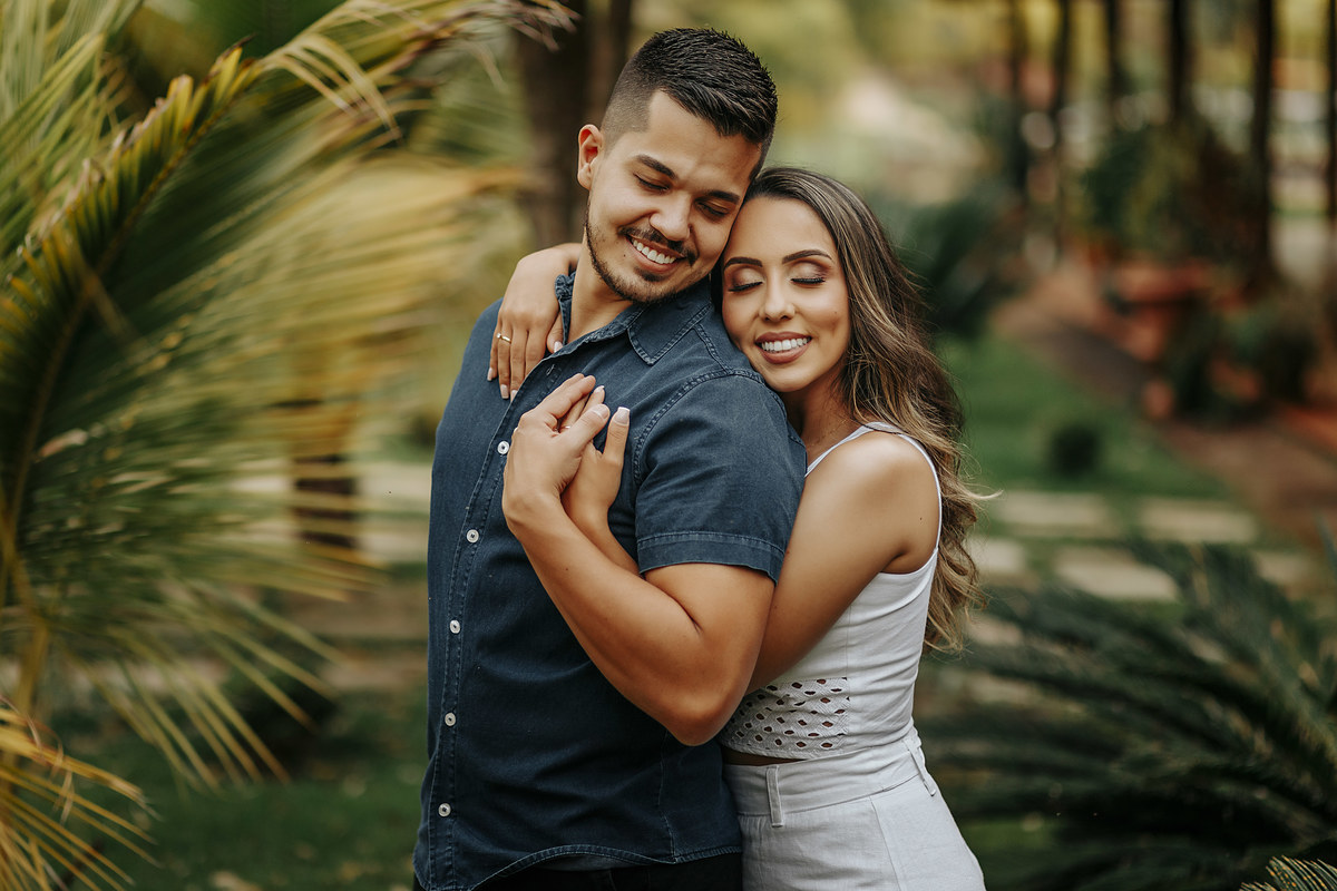 Ensaio Namorando de Flavia e Henrique em Patos de Minas , fotografado por Alexandre Casttro.