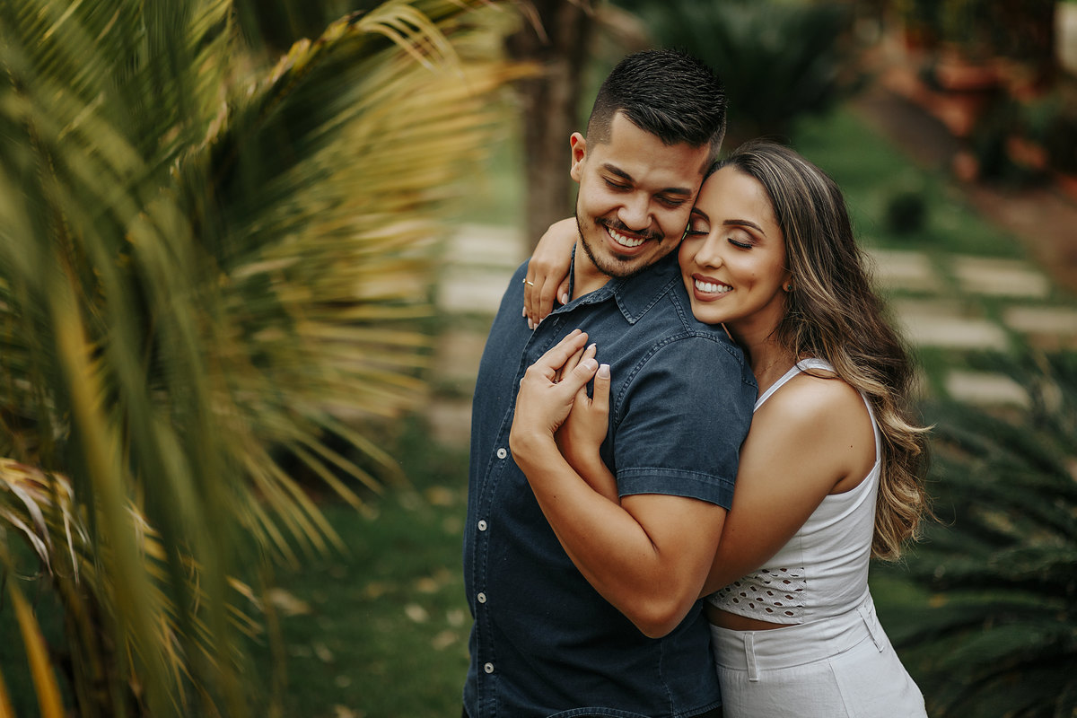 Ensaio Namorando de Flavia e Henrique em Patos de Minas , fotografado por Alexandre Casttro.