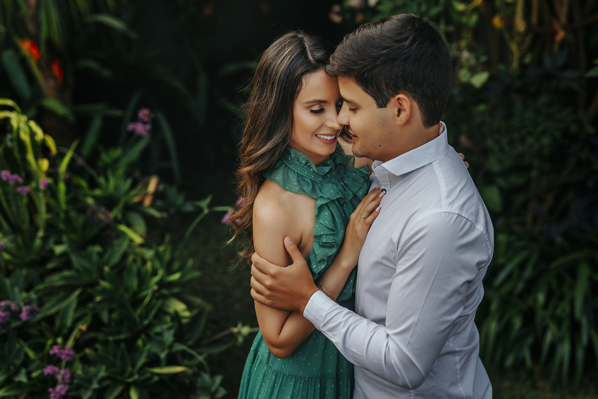 LOVE SESSION ENSAIO CASAL EM PATOS DE MINAS FOTOGRAFIA CASAMENTO PRE WEDDING 
