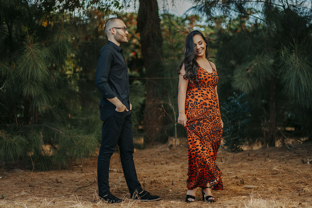 Love Session de Debora e Matheus em Patos de Minas Fotografo Alexandre Casttro . especializado em casamento ,ensaios, pre wedding , estúdio de fotos.