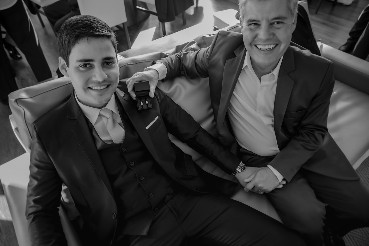 Casamento Marina e Vinicius

Fotografado por Alexandre Casttro e Pamela Benfica
Em Patos de Minas . Lagoa Formosa, Sao Gotardo
Fotos Fotografia igreja inspiração decoracao noivo noiva 