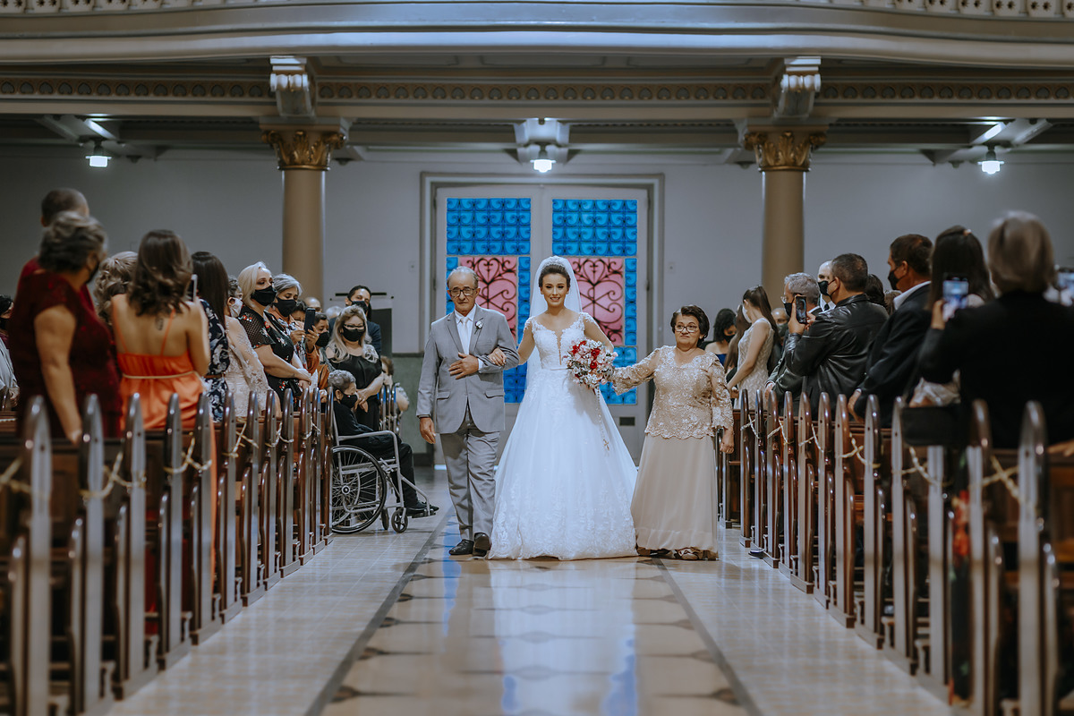 Casamento Marina e Vinicius

Fotografado por Alexandre Casttro e Pamela Benfica
Em Patos de Minas . Lagoa Formosa, Sao Gotardo
Fotos Fotografia igreja inspiração decoracao noivo noiva 