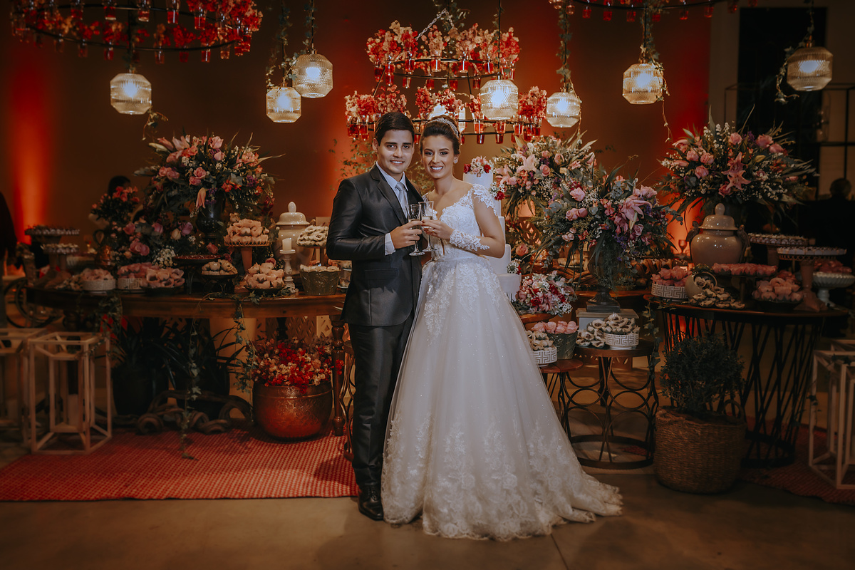Casamento Marina e Vinicius

Fotografado por Alexandre Casttro e Pamela Benfica
Em Patos de Minas . Lagoa Formosa, Sao Gotardo
Fotos Fotografia igreja inspiração decoracao noivo noiva 