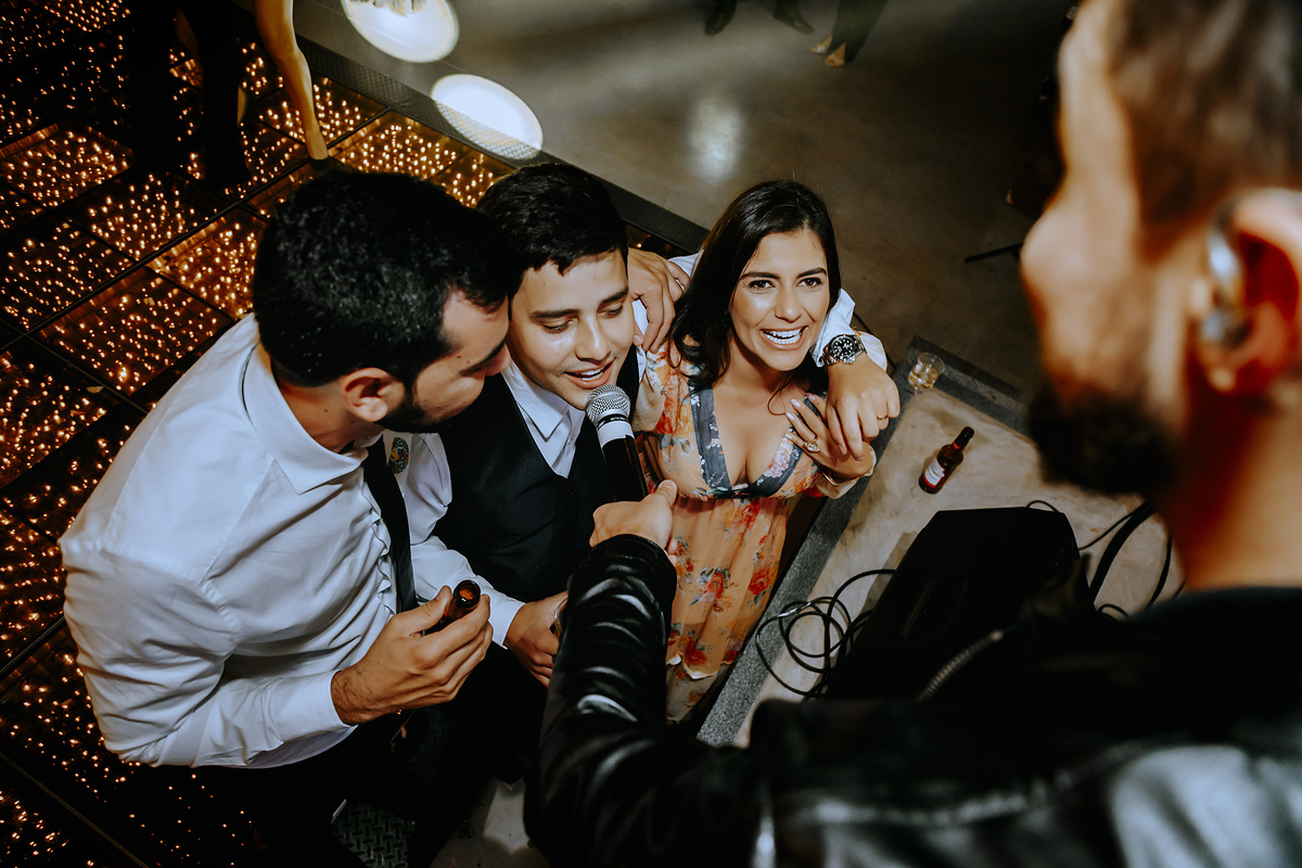 Casamento Marina e Vinicius

Fotografado por Alexandre Casttro e Pamela Benfica
Em Patos de Minas . Lagoa Formosa, Sao Gotardo
Fotos Fotografia igreja inspiração decoracao noivo noiva 