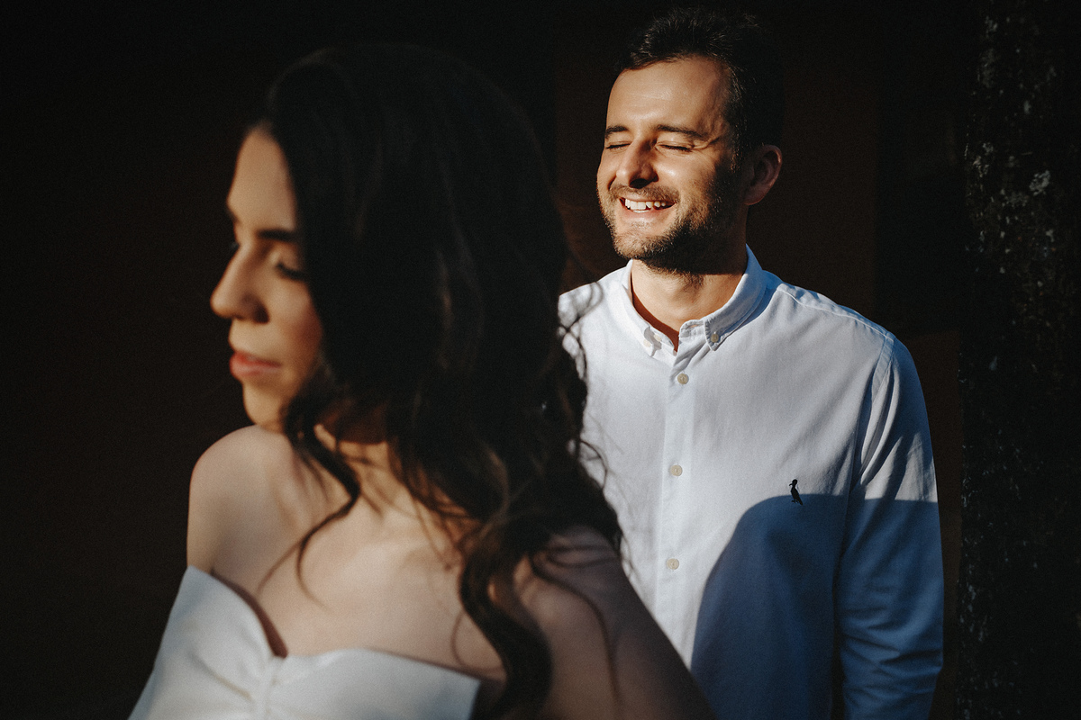 ENSAIO CASAL FOTOGRAFO ALEXANDRE CASTTRO PATSO DE MINAS BRASIL INSPIRACAO ESTUDIO FOTO