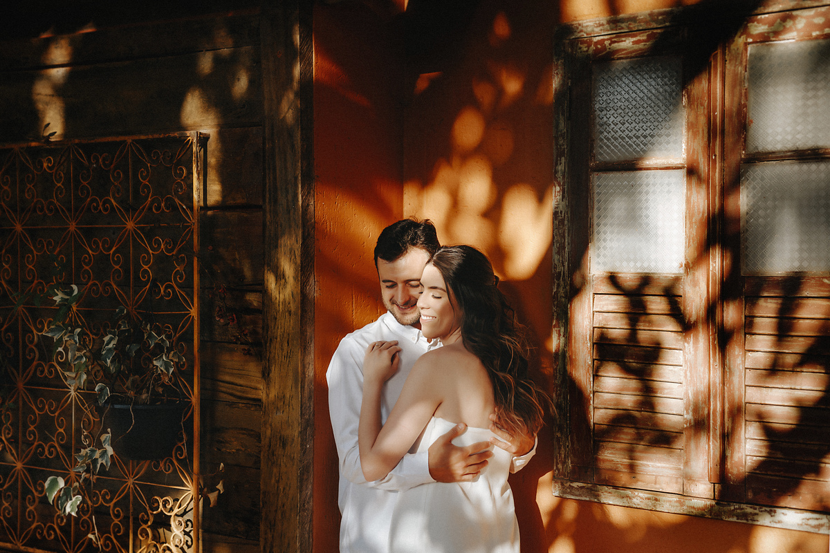 ENSAIO CASAL FOTOGRAFO ALEXANDRE CASTTRO PATSO DE MINAS BRASIL INSPIRACAO ESTUDIO FOTO