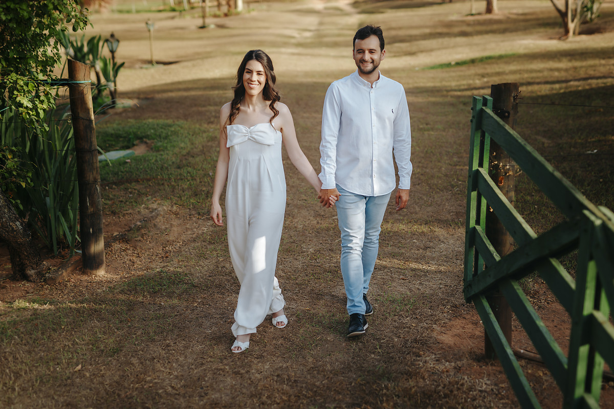 ENSAIO CASAL FOTOGRAFO ALEXANDRE CASTTRO PATSO DE MINAS BRASIL INSPIRACAO ESTUDIO FOTO