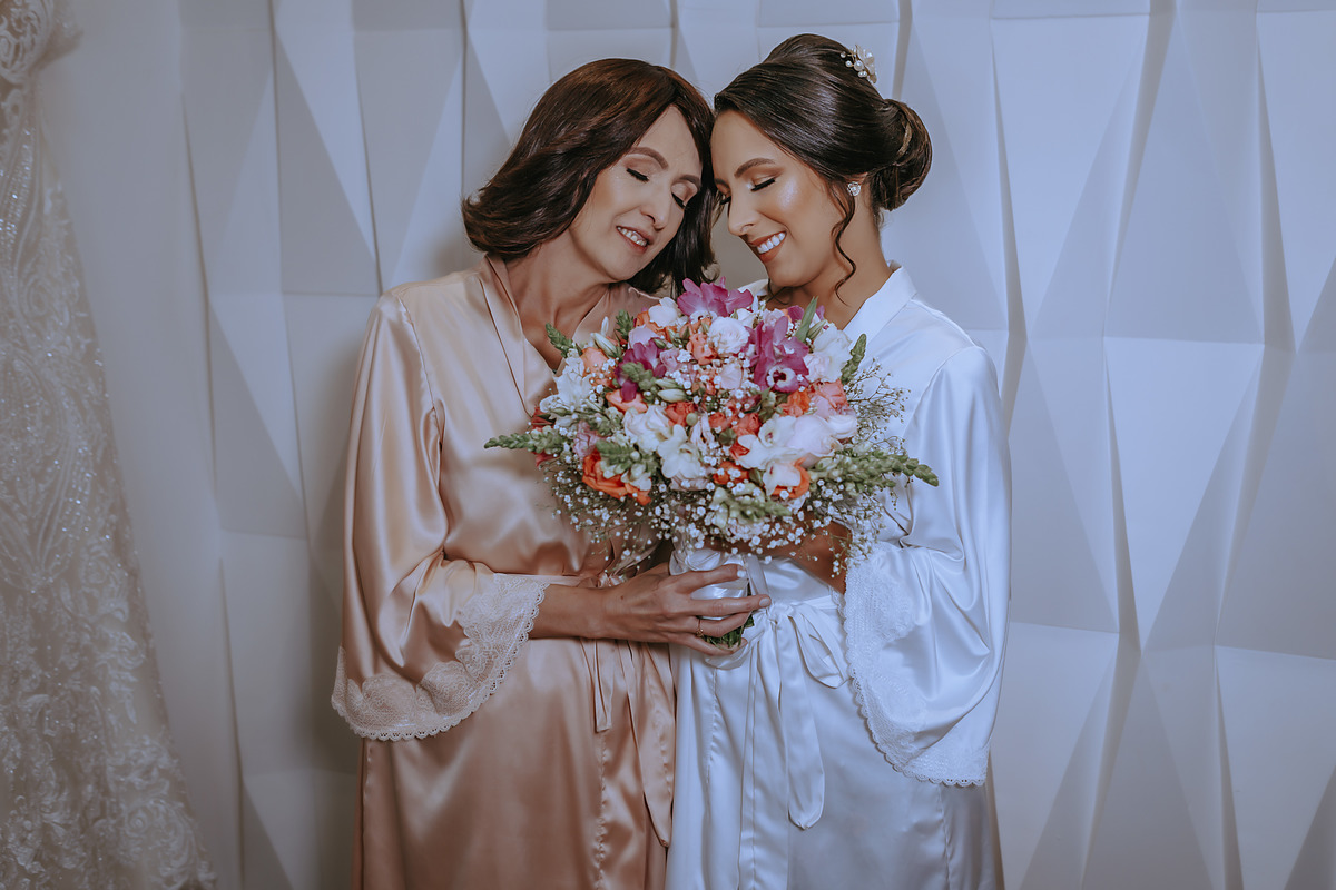 FOTOGRAFO DE CASAMENTO
ALEXANDRE CASTTRO
FOTOGRAFIA WEDDING
PATOS DE MINAS
ESTUDIO VESTIDO NOIVA