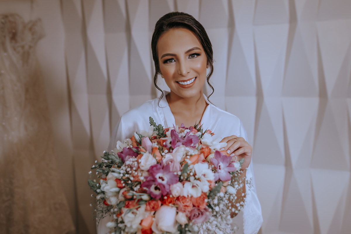 FOTOGRAFO DE CASAMENTO
ALEXANDRE CASTTRO
FOTOGRAFIA WEDDING
PATOS DE MINAS
ESTUDIO VESTIDO NOIVA