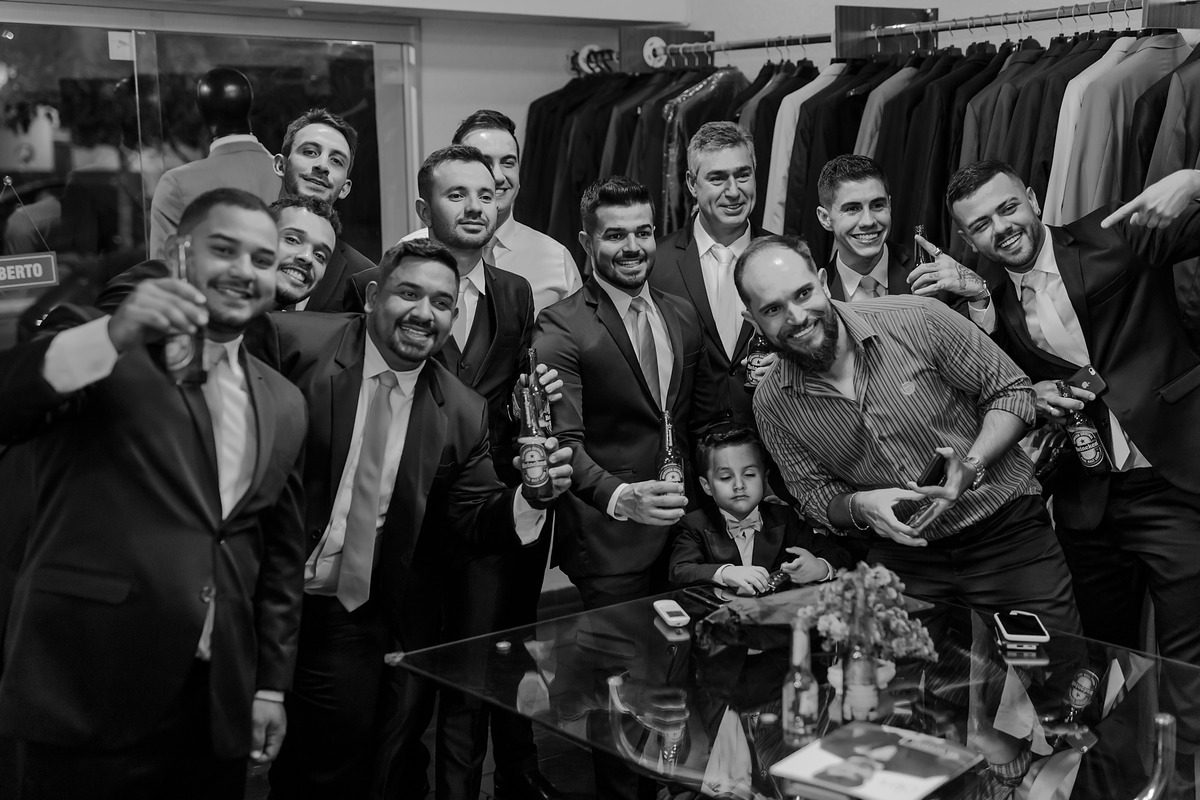 FOTOGRAFO DE CASAMENTO
ALEXANDRE CASTTRO
FOTOGRAFIA WEDDING
PATOS DE MINAS
ESTUDIO VESTIDO NOIVA