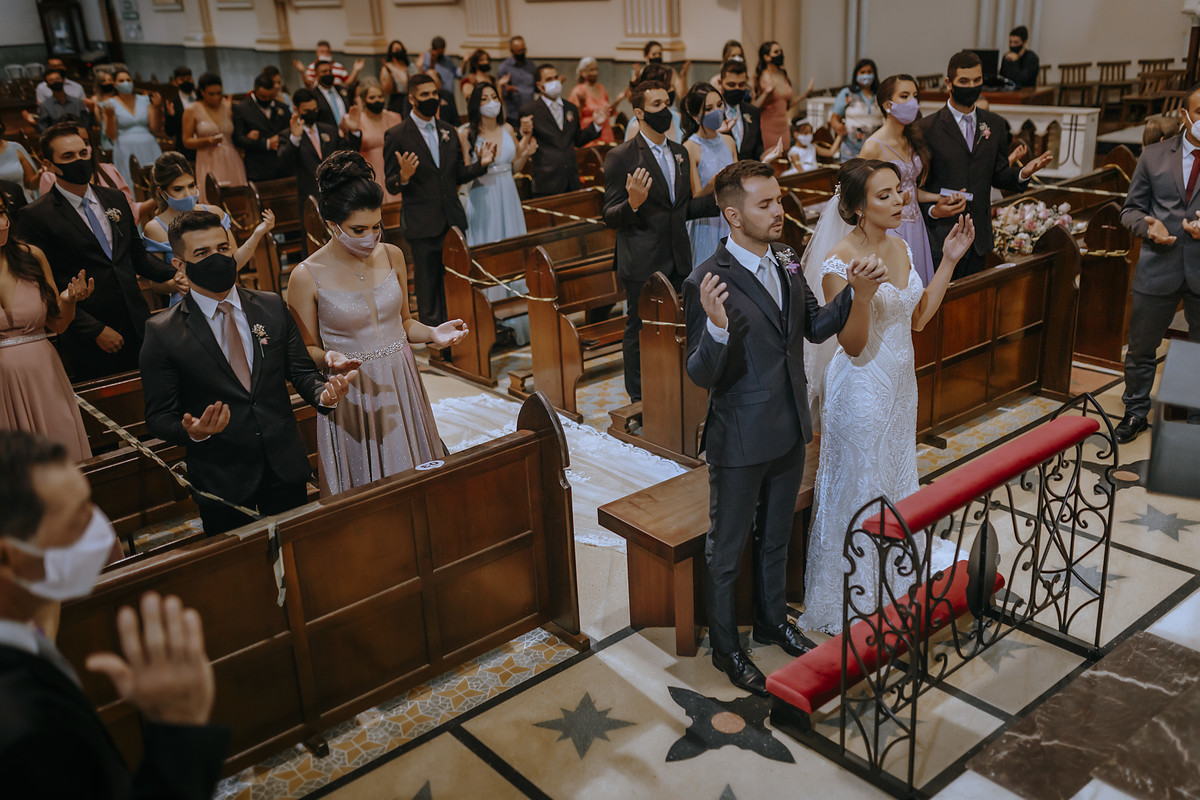 FOTOGRAFO DE CASAMENTO
ALEXANDRE CASTTRO
FOTOGRAFIA WEDDING
PATOS DE MINAS
ESTUDIO VESTIDO NOIVA