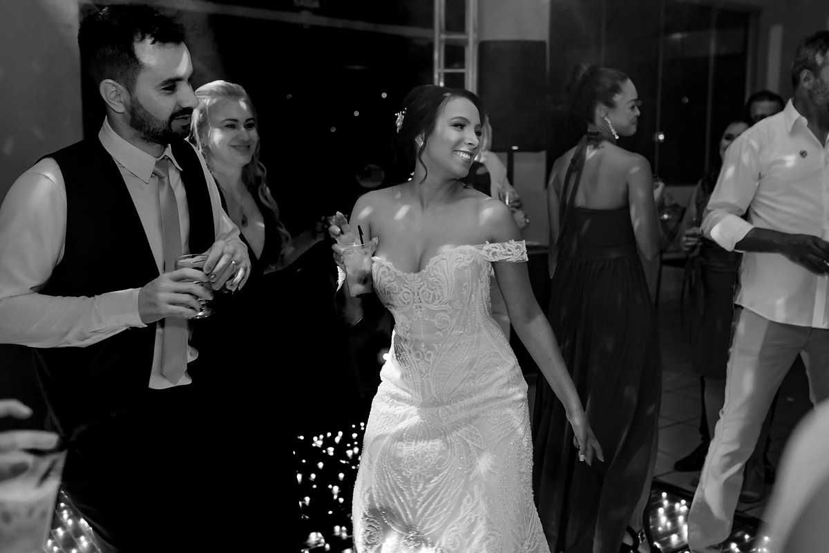 FOTOGRAFO DE CASAMENTO
ALEXANDRE CASTTRO
FOTOGRAFIA WEDDING
PATOS DE MINAS
ESTUDIO VESTIDO NOIVA