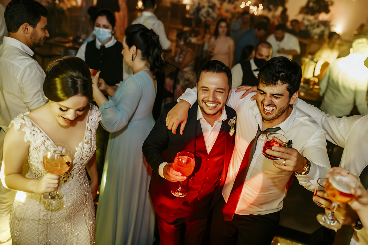 CASAMENTO AR LIVRE
WEDDING NO CAMPO
DESTINATION FOTOGRAFIA ALEXANDRE CASTTRO NOIVOS FOTOS
FESTA PARTY DIVERSAO