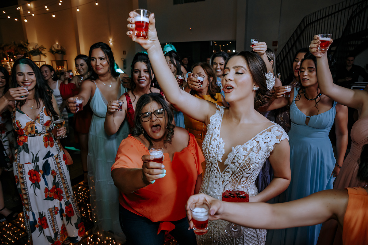 CASAMENTO AR LIVRE
WEDDING NO CAMPO
DESTINATION FOTOGRAFIA ALEXANDRE CASTTRO NOIVOS FOTOS